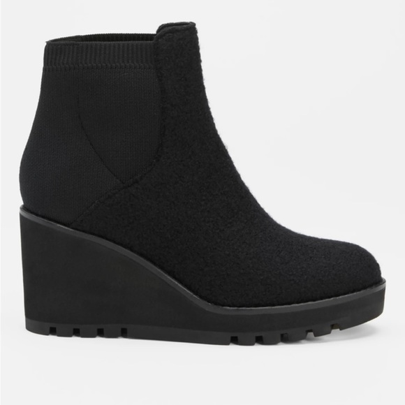 Eileen Fisher Shoes - Like New! Eileen Fisher Adele Wedge Wool Bootie Ankle Boot in Black size 8.5